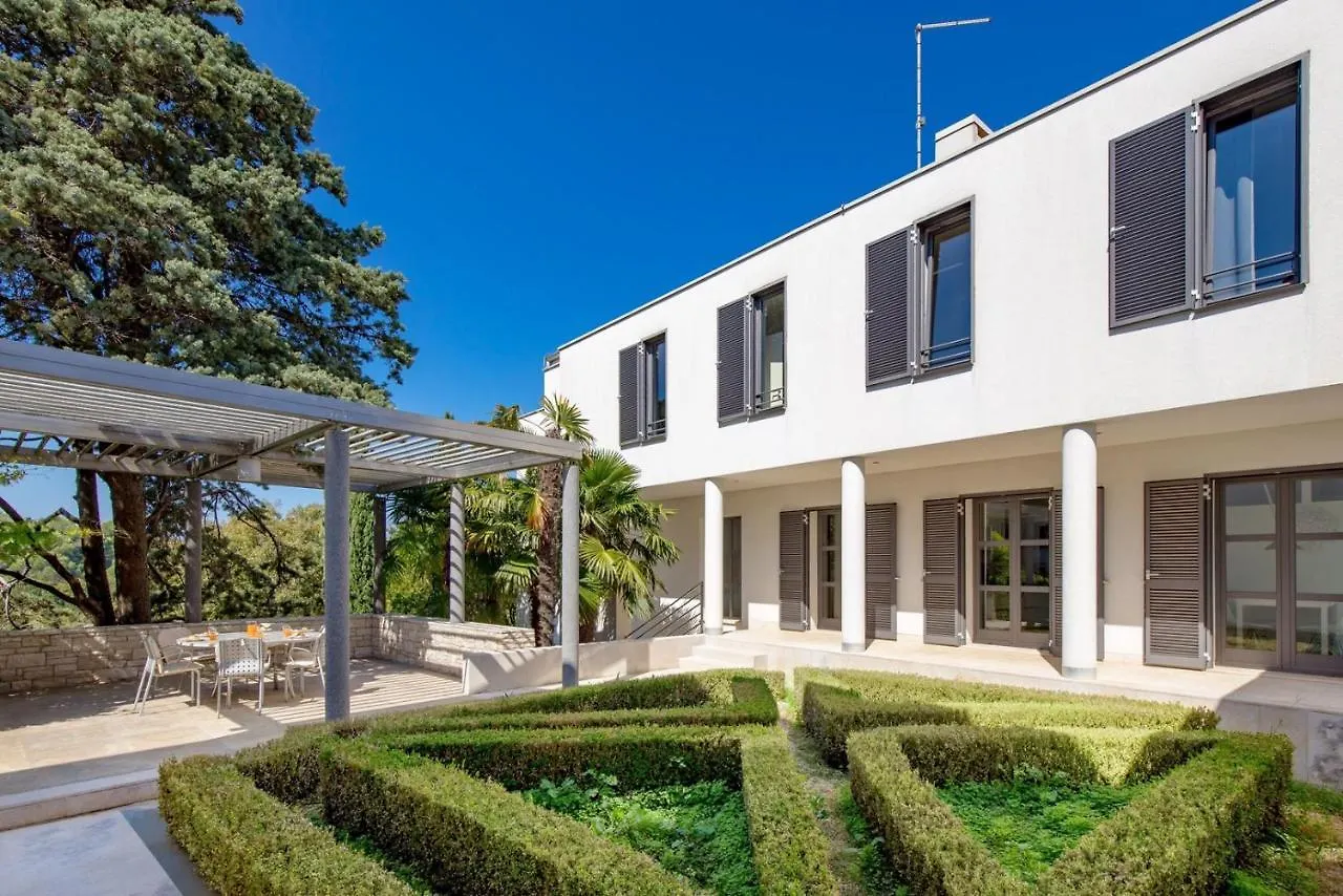 Rm Grande Villa Rovinj